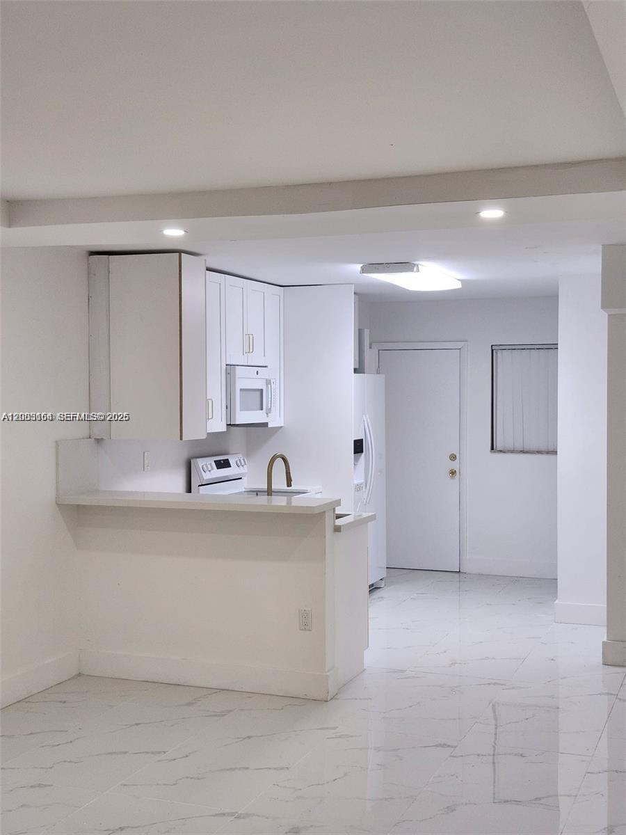 See details 204-2 2 / 2 1036 sq. ft. $ 2026-09-03 0 Photo