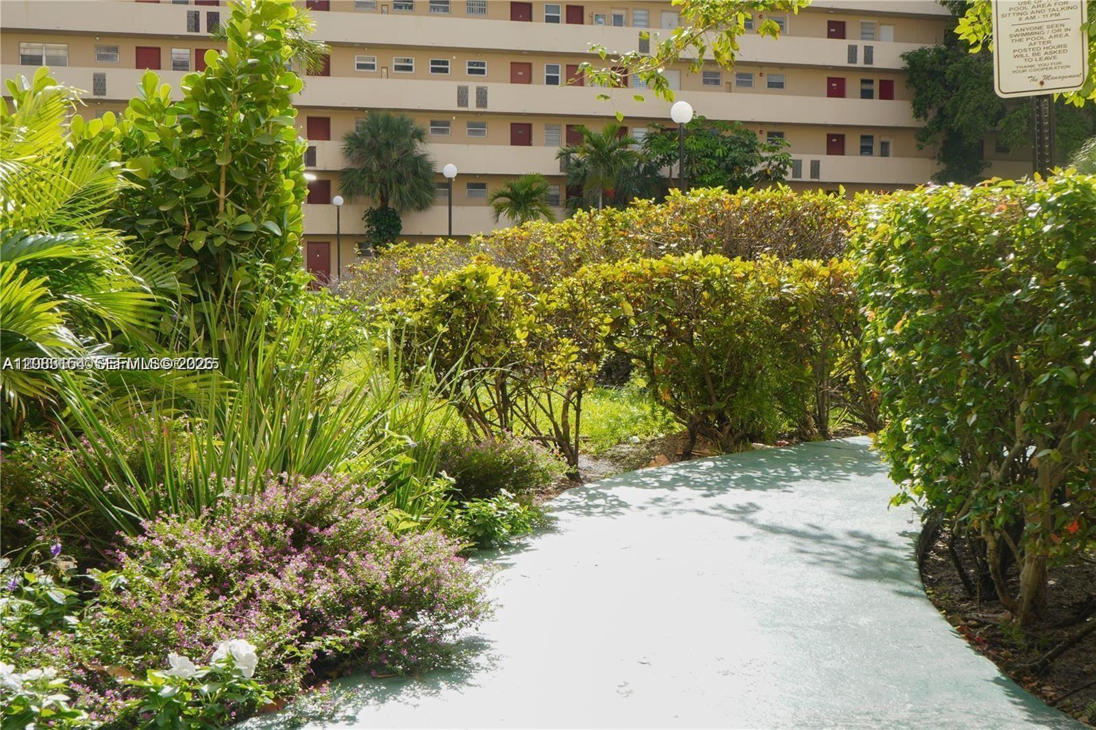 See details 204-2 2 / 2 1036 sq. ft. $ 2026-09-03 0 Photo