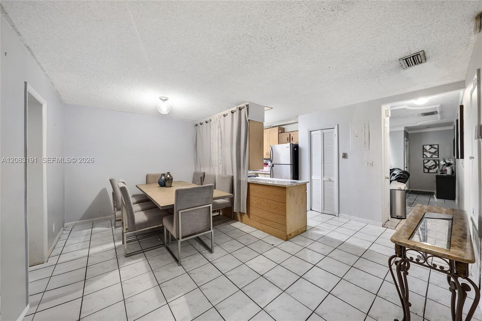 Ver detalles / 2829 sq. ft. $ 2026-09-03 0 foto