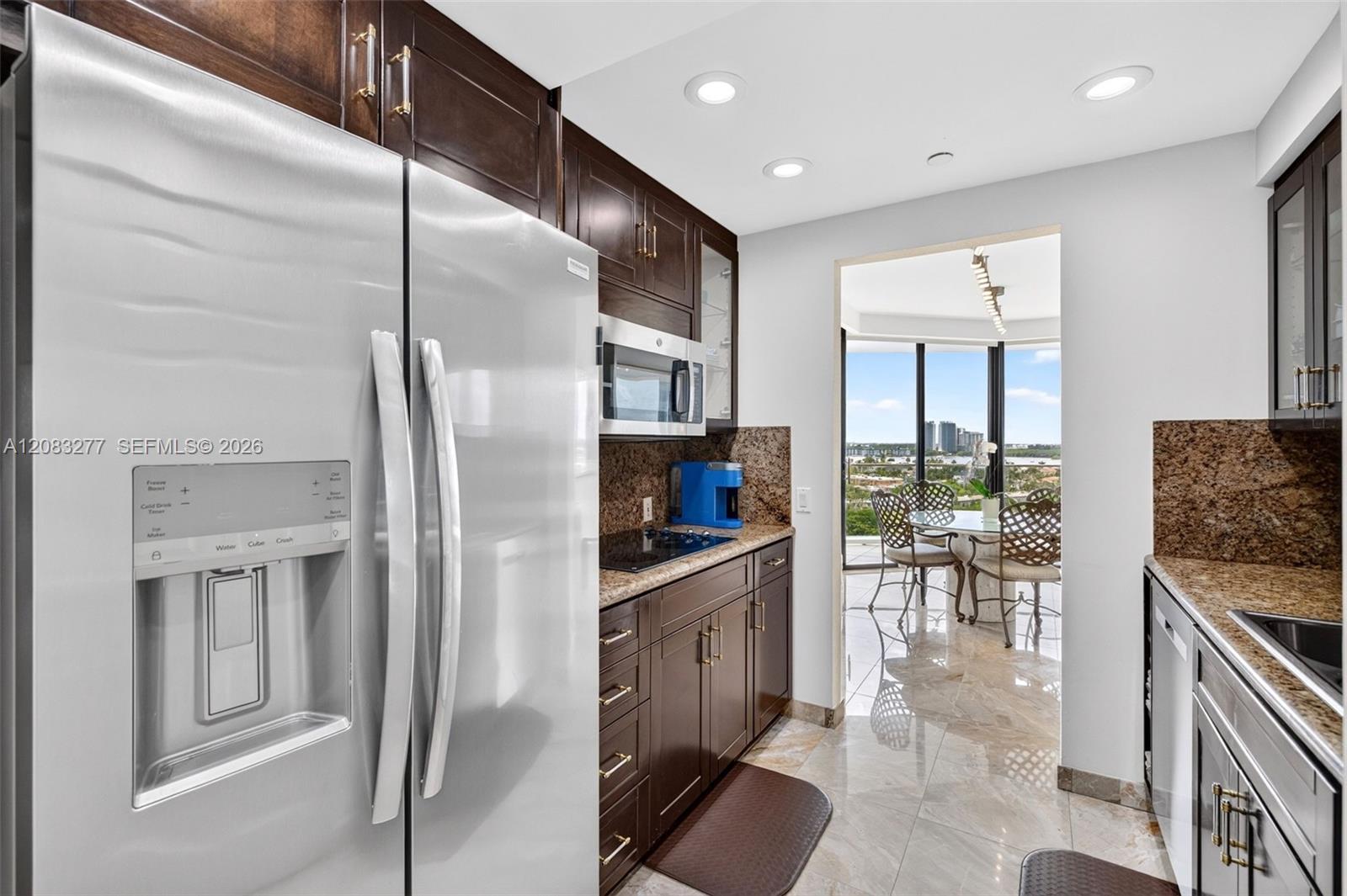 Ver detalles 1202 2 / 2 1910 sq. ft. $ 2026-09-03 0 foto