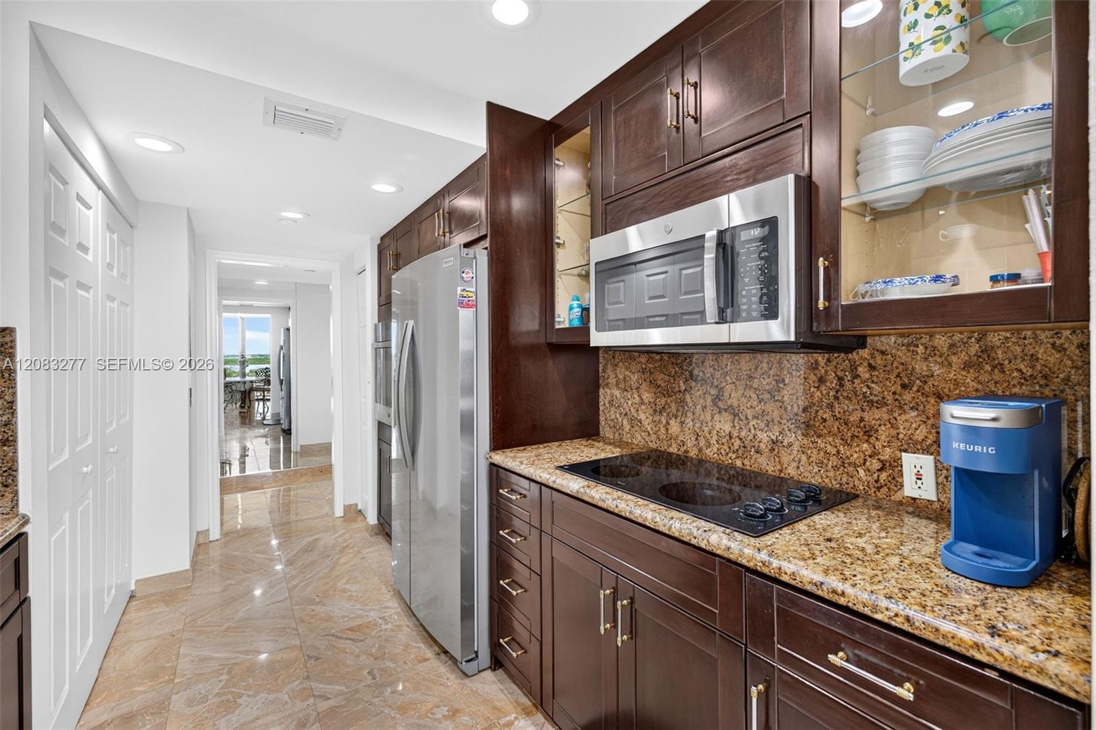 Ver detalles 1202 2 / 2 1910 sq. ft. $ 2026-09-03 0 foto