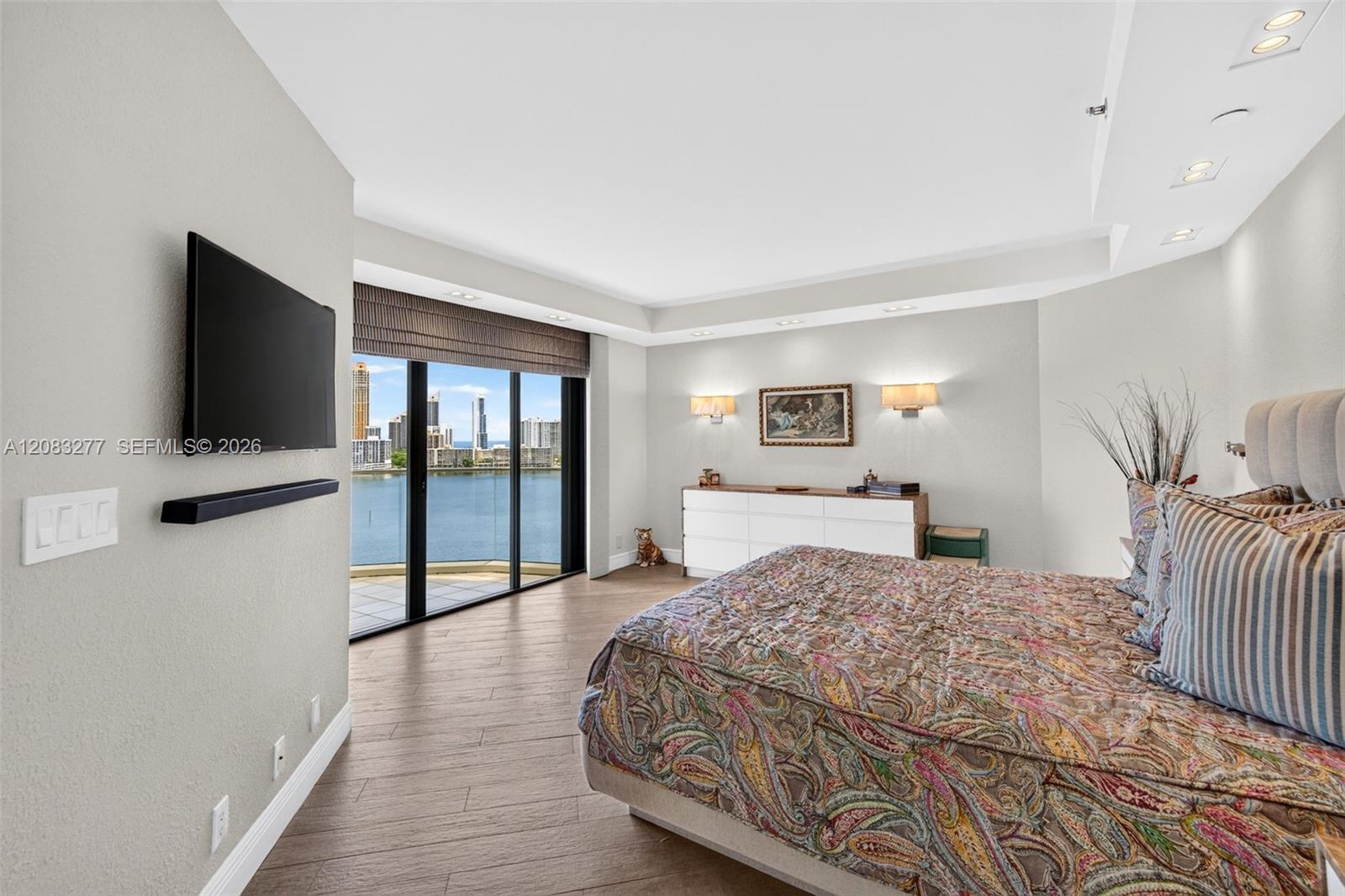 Ver detalles 1202 2 / 2 1910 sq. ft. $ 2026-09-03 0 foto