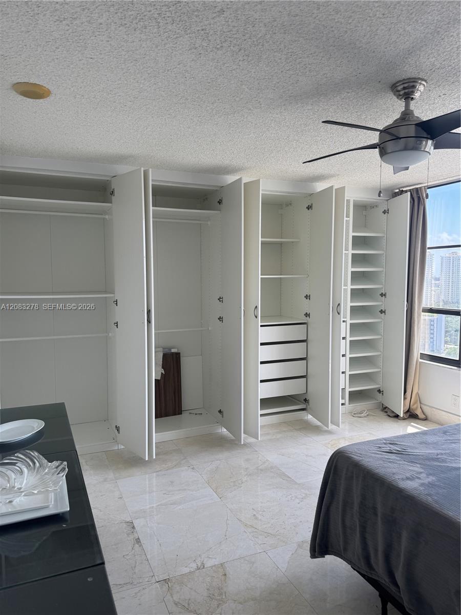Closet 2nd Bed
