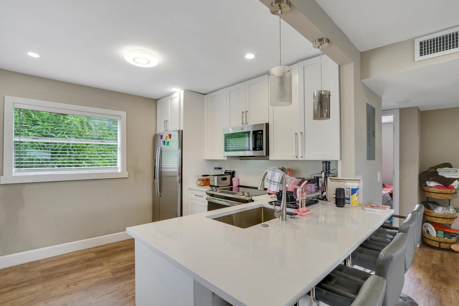   / 0 1680 sq. ft. $ 2026-09-05 0 foto