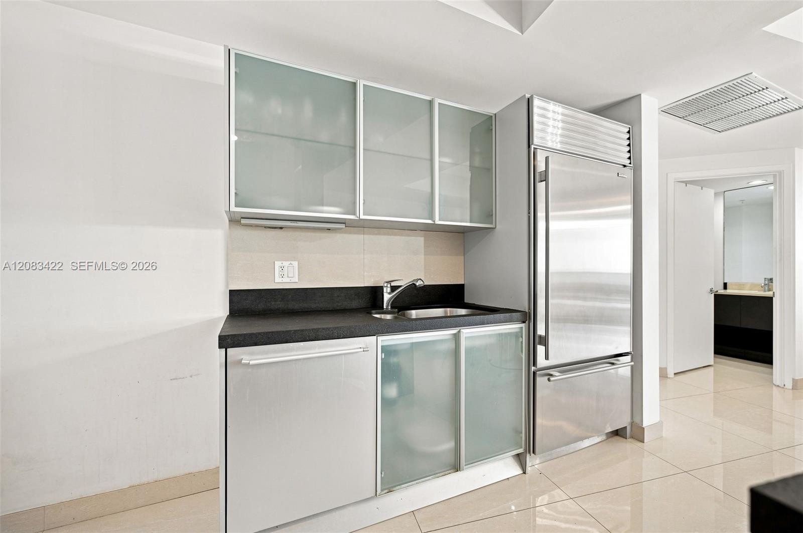 802 2 / 3 1499 sq. ft. $ 2026-09-03 0 Photo