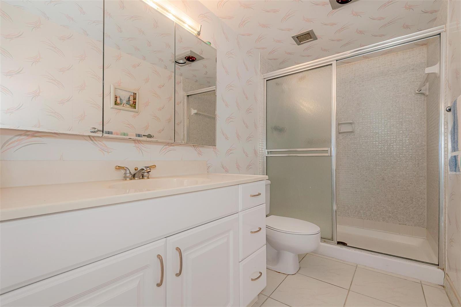 See details 22P 2 / 2 1380 sq. ft. $ 2026-10-13 0 Photo