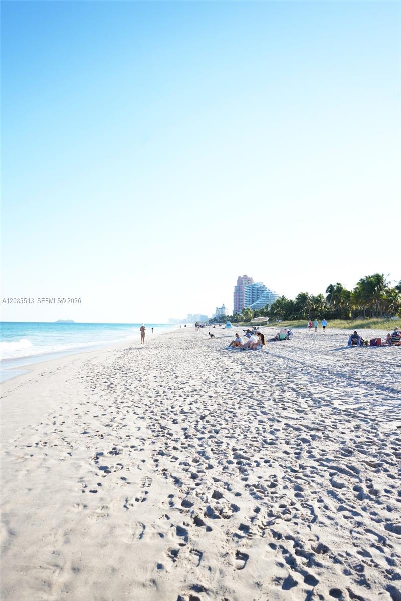 Ver detalles / 2561 sq. ft. $ 2026-09-04 0 foto