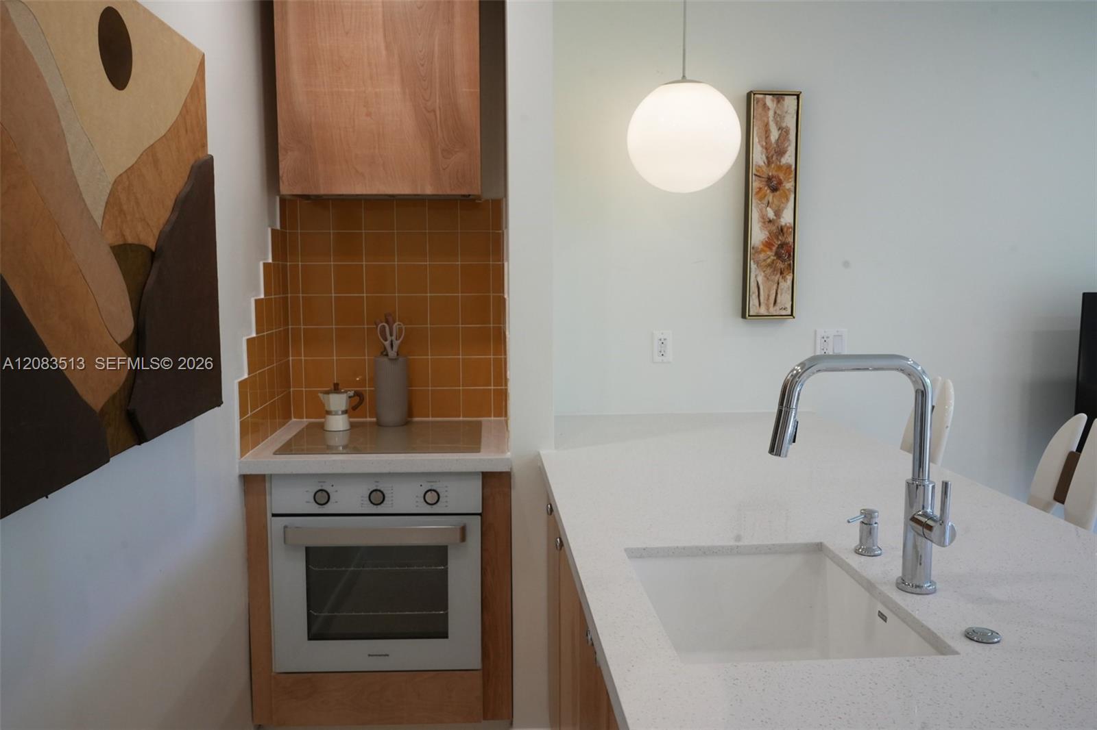 Ver detalles / 2561 sq. ft. $ 2026-09-04 0 foto
