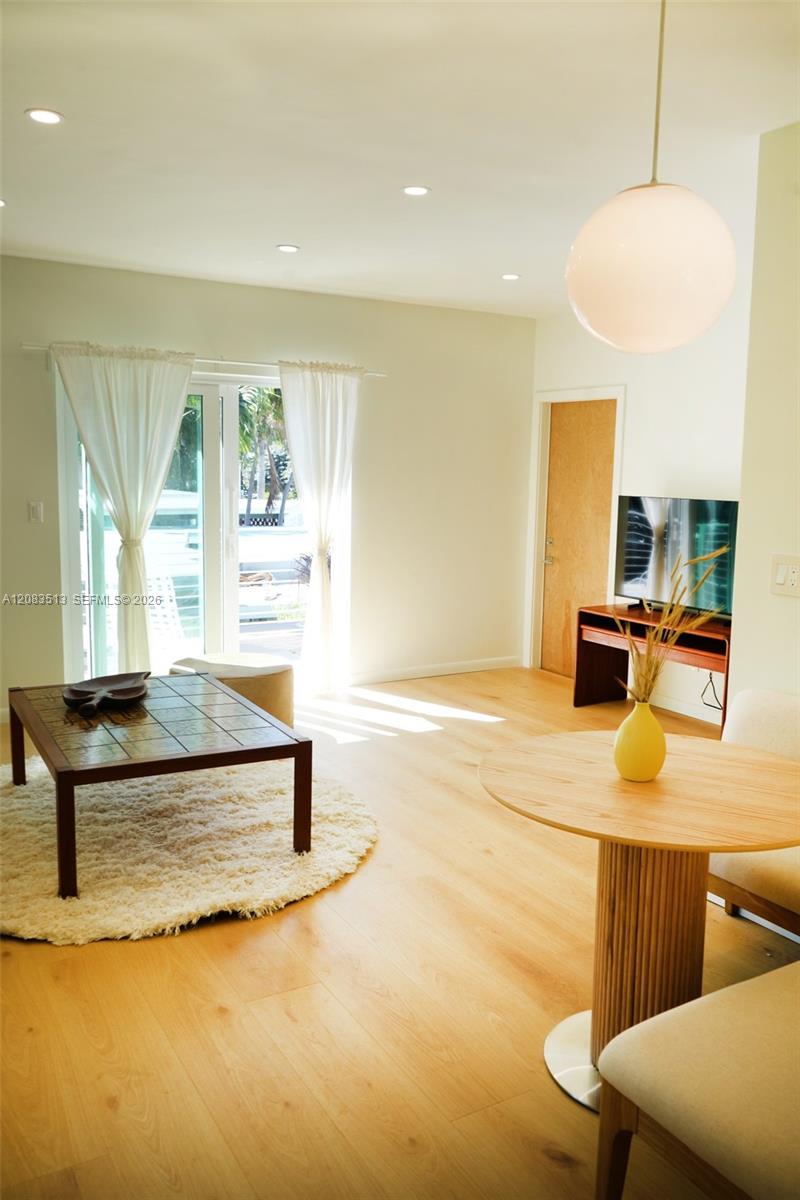 Ver detalles / 2561 sq. ft. $ 2026-09-04 0 foto