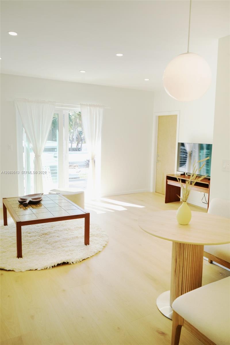 Ver detalles / 2561 sq. ft. $ 2026-09-04 0 foto
