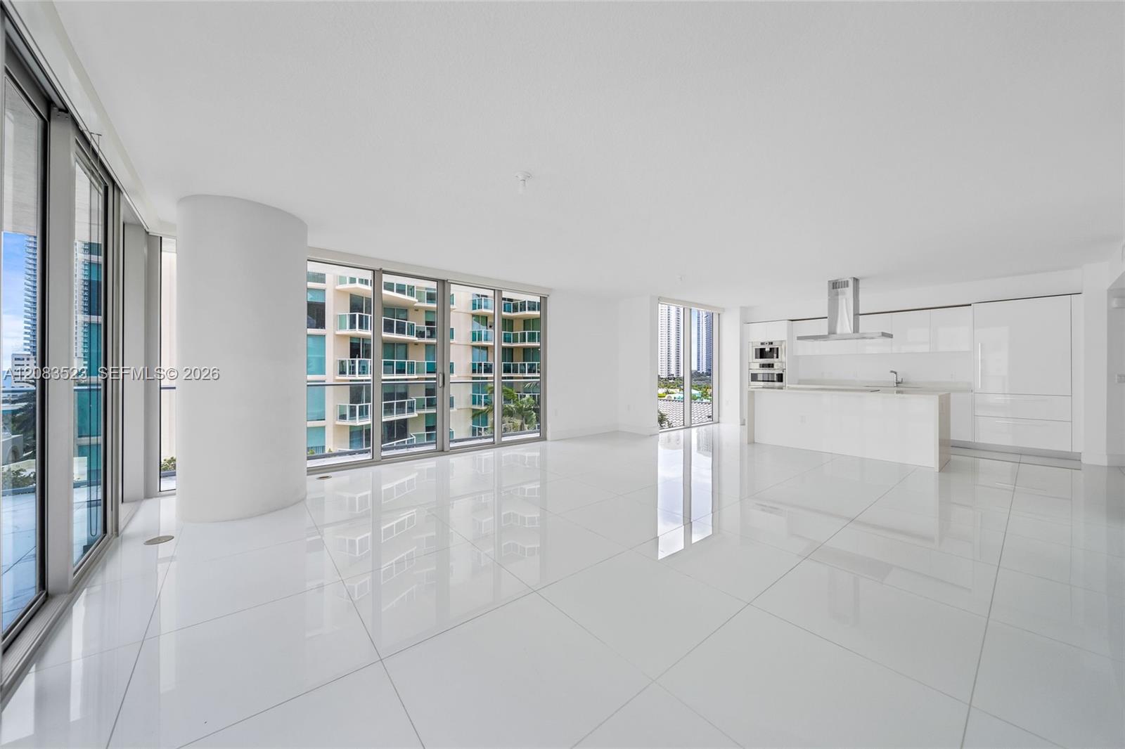 See details 4-701 3 / 4 1892 sq. ft. $ 2026-09-16 0 Photo