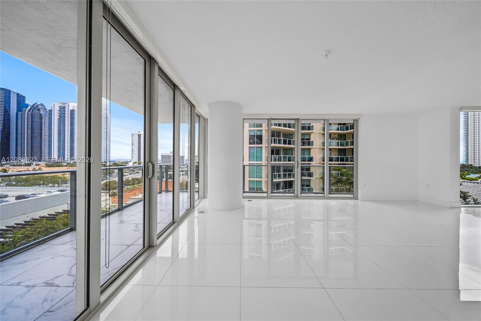 See details 4-701 3 / 4 1892 sq. ft. $ 2026-09-16 0 Photo