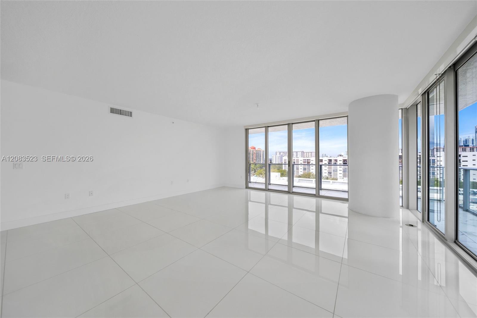 See details 4-701 3 / 4 1892 sq. ft. $ 2026-09-16 0 Photo