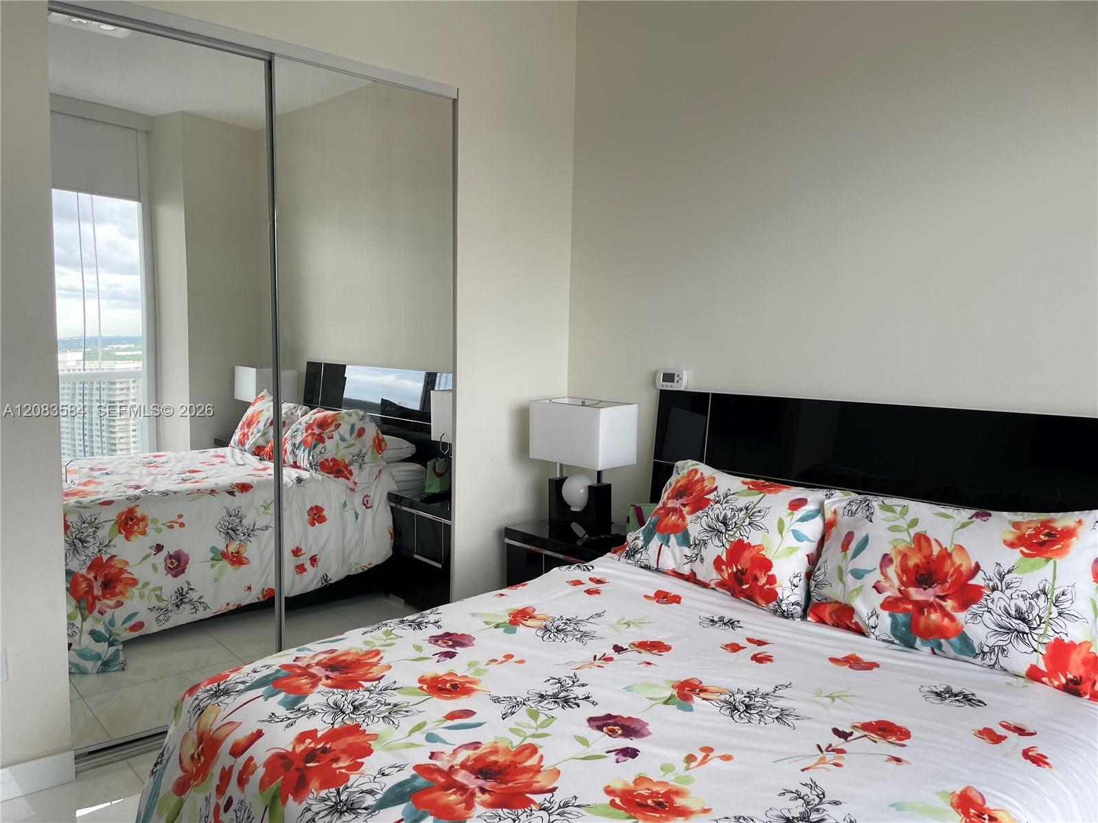 2305 2 / 2 1463 sq. ft. $ 2026-09-04 0 foto