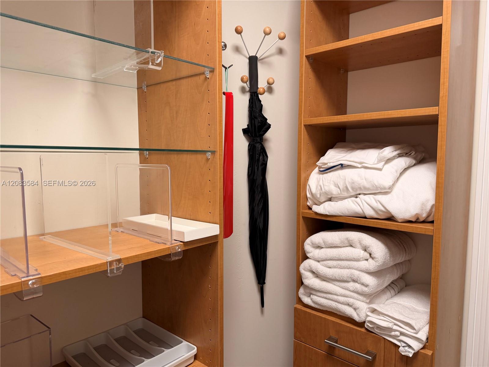 2305 2 / 2 1463 кв.футов $ 2026-09-06 0 Фото