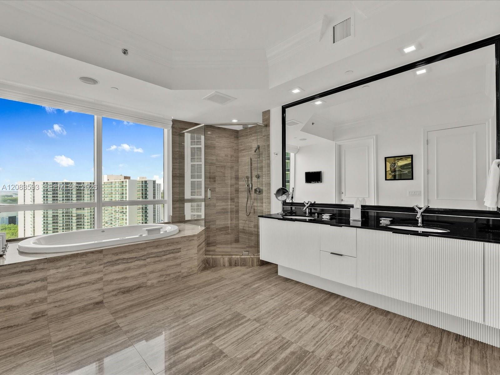 1606 2 / 4 2558 sq. ft. $ 2026-09-04 0 Photo