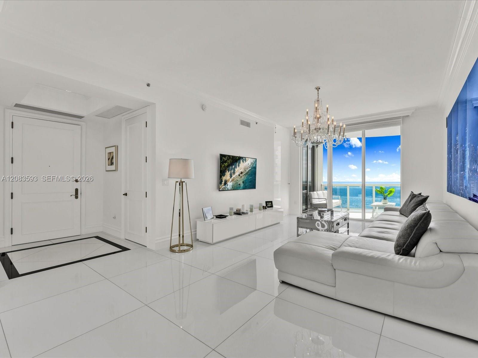 1606 2 / 4 2558 sq. ft. $ 2026-09-04 0 Photo