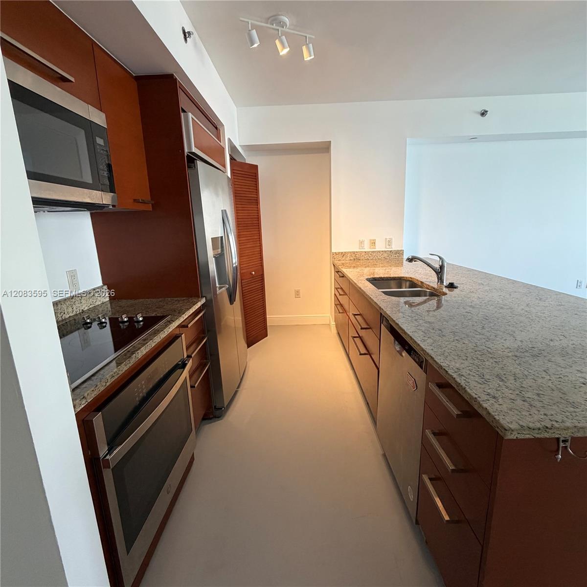 1409 1 / 1 844 sq. ft. $ 2026-09-04 0 Photo