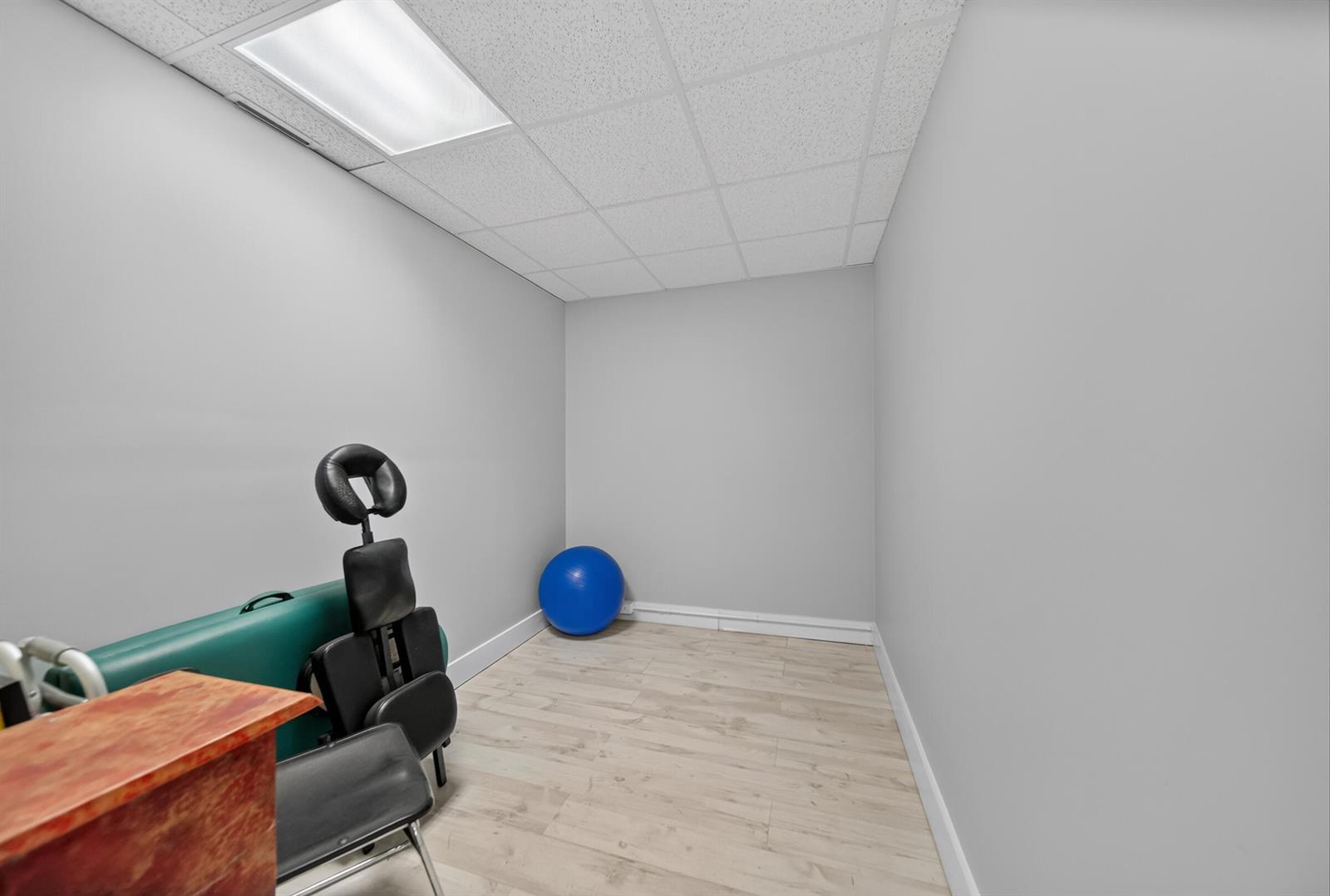   / 0  sq. ft. $ 2026-10-20 0 Photo