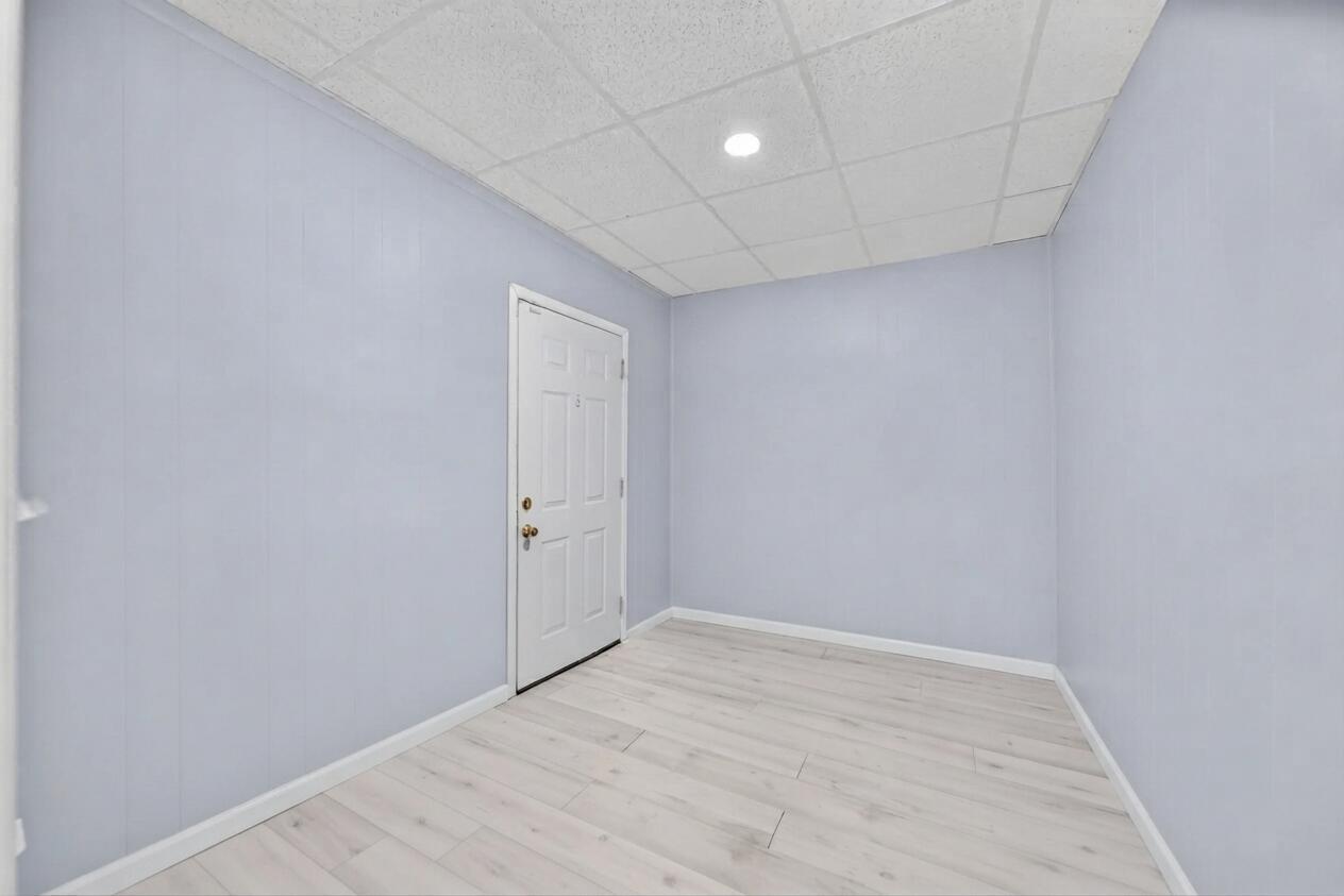   / 0  sq. ft. $ 2026-10-20 0 Photo