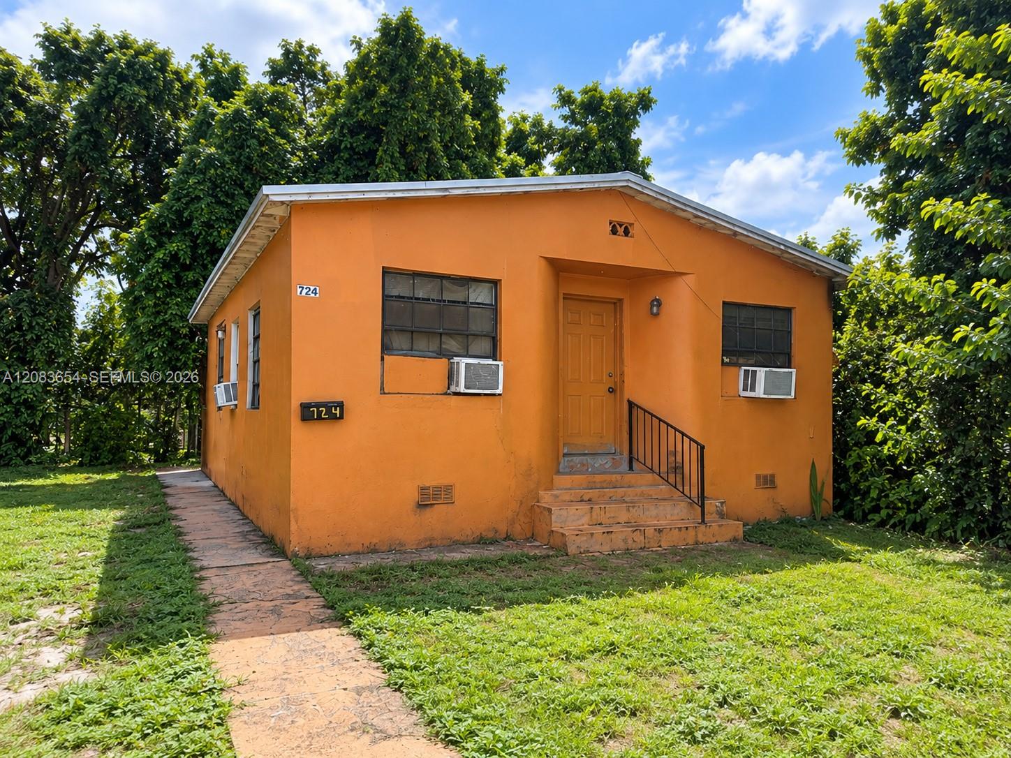 Ver detalles / 1324 sq. ft. $ 2026-10-05 0 foto