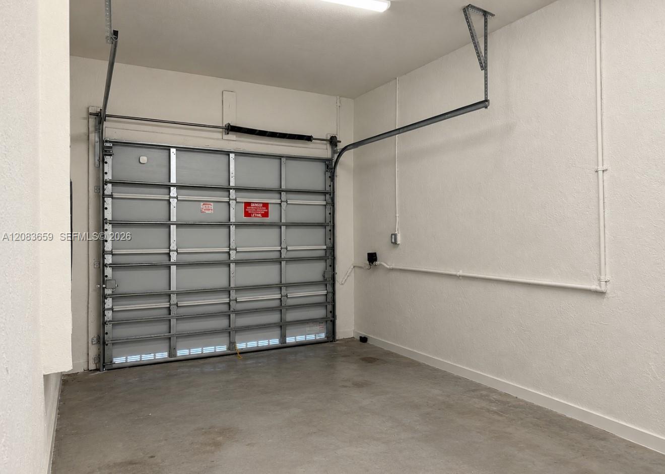 Ver detalles 1100 3 / 3 1331 sq. ft. $ 2026-09-04 0 foto