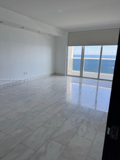 PH4402 3 / 5 2570 sq. ft. $ 2026-09-04 0 Photo