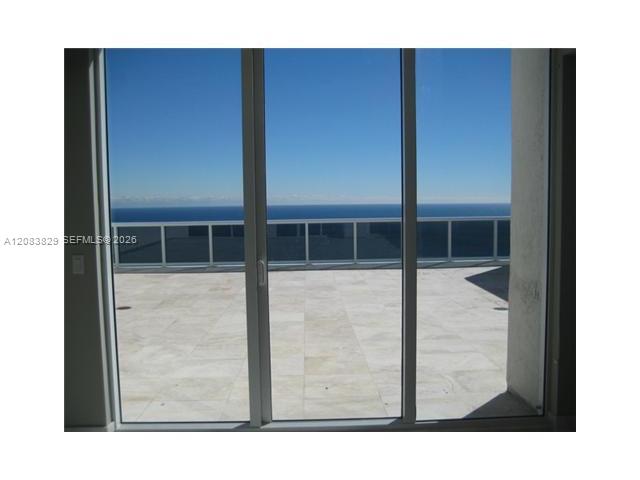 PH4402 3 / 5 2570 sq. ft. $ 2026-09-04 0 Photo