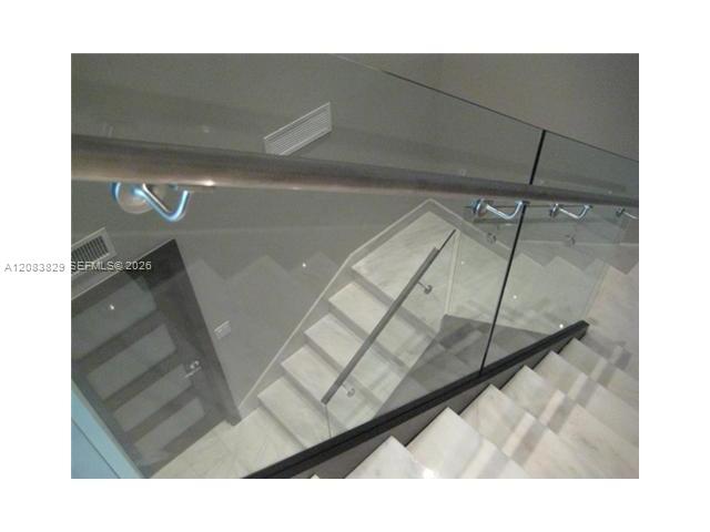 PH4402 3 / 5 2570 sq. ft. $ 2026-09-04 0 Photo