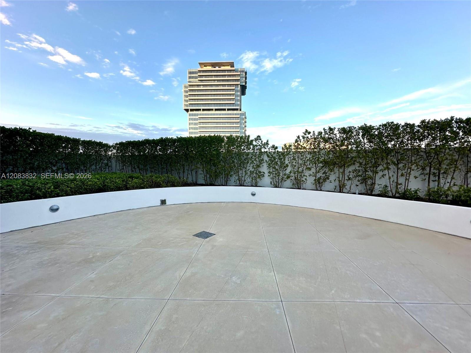 Подробнее 302-303 / кв.футов $ 2026-09-04 0 Фото
