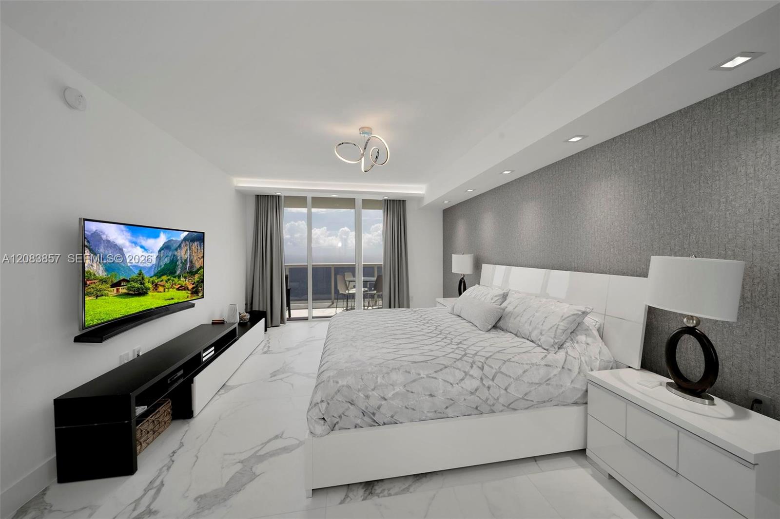 3103 3 / 3 1841 sq. ft. $ 2026-09-04 0 foto