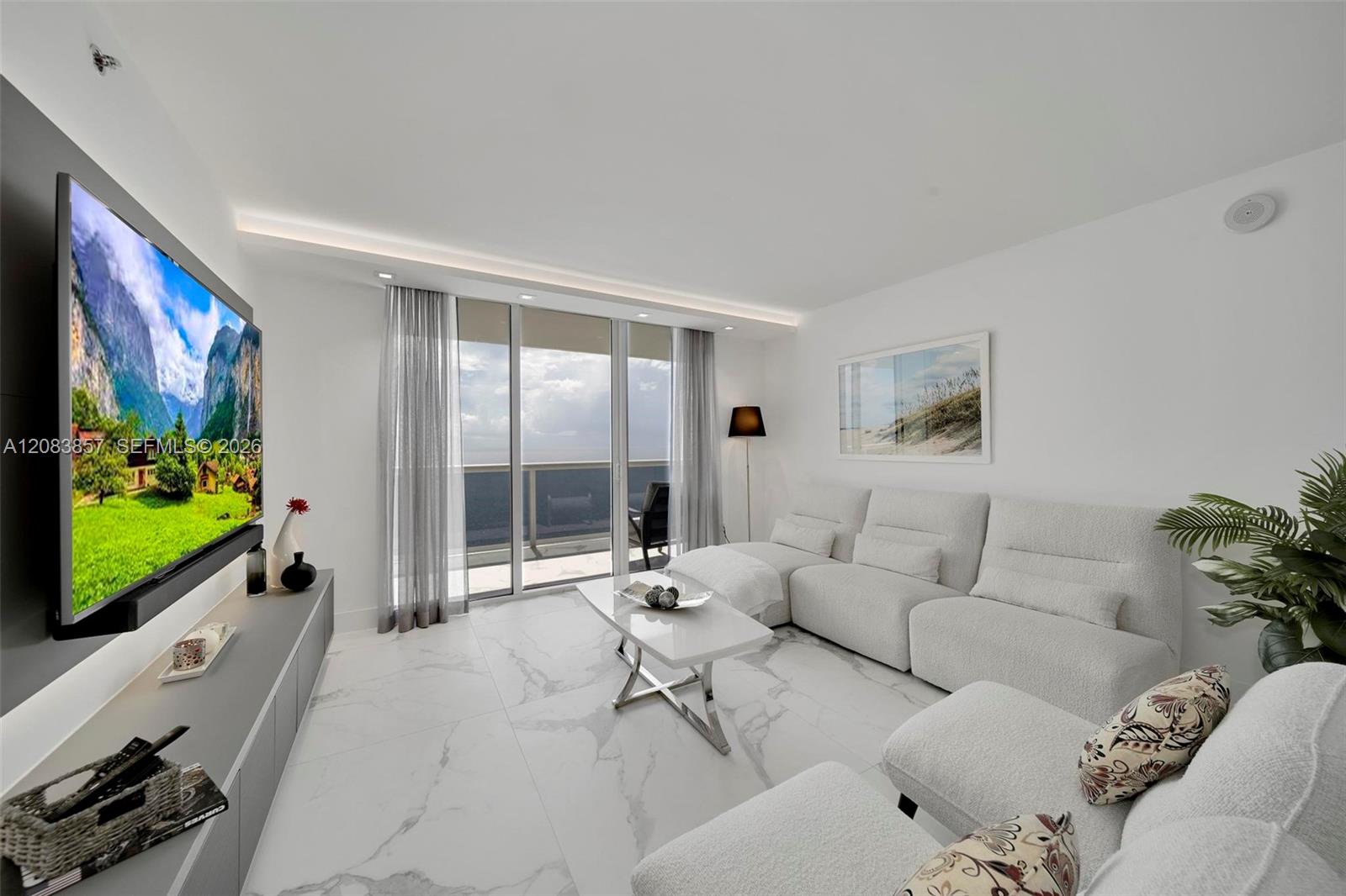 3103 3 / 3 1841 sq. ft. $ 2026-09-04 0 foto
