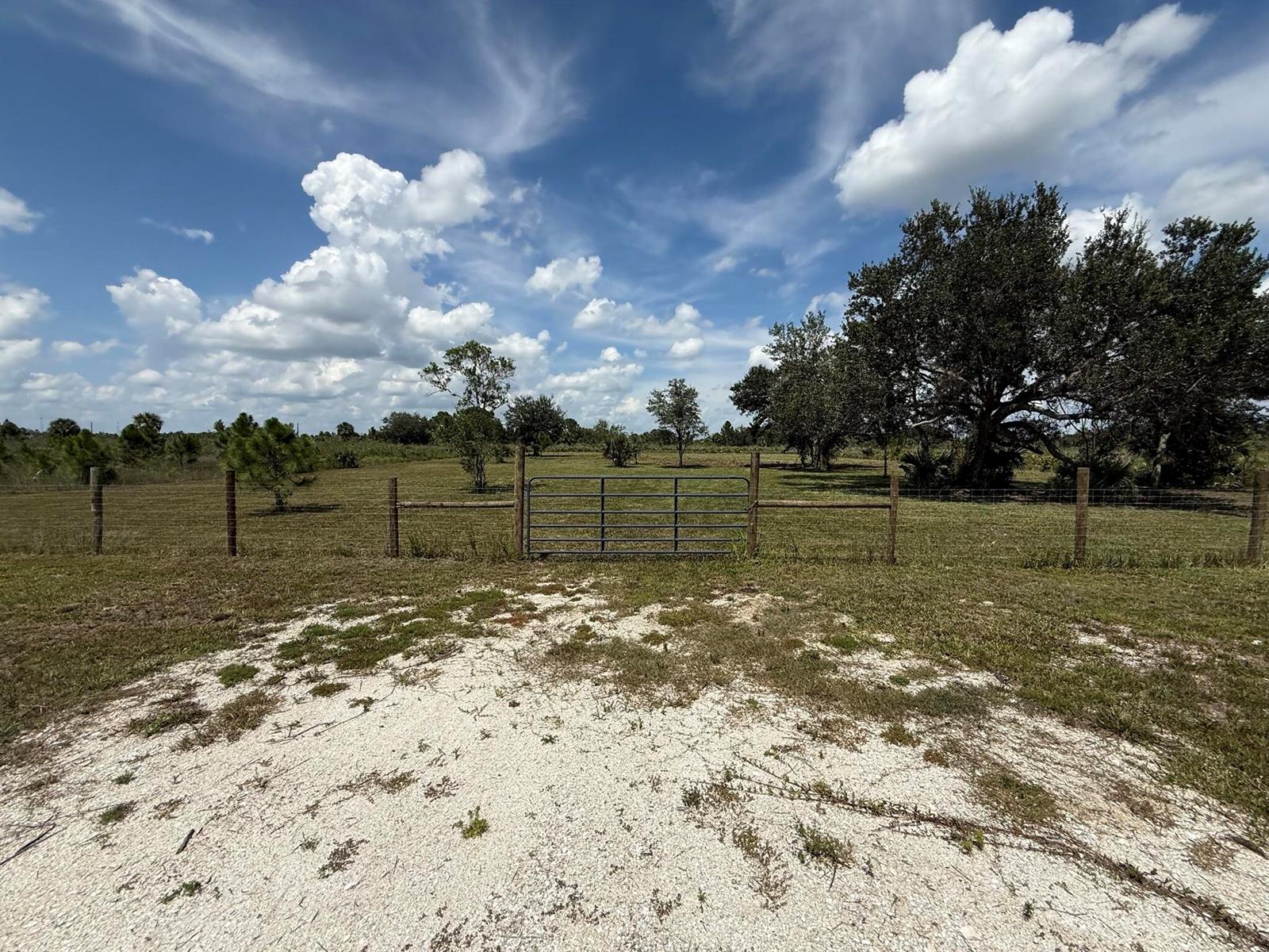   / 0  sq. ft. $ 2026-09-06 0 foto