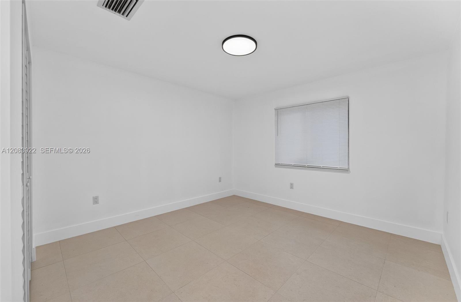 Ver detalles / 0 sq. ft. $ 2026-09-04 0 foto