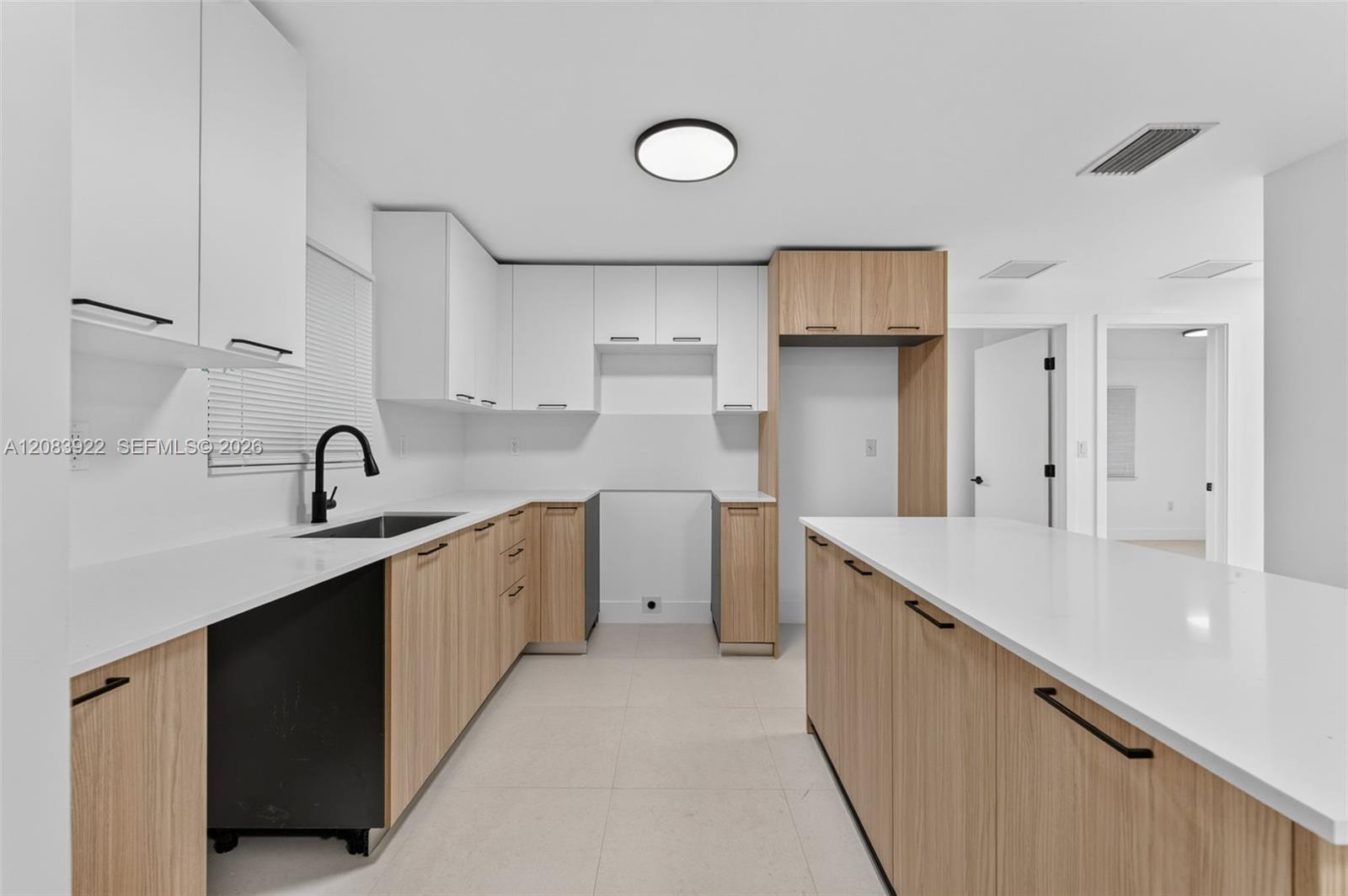 Ver detalles / 0 sq. ft. $ 2026-09-04 0 foto