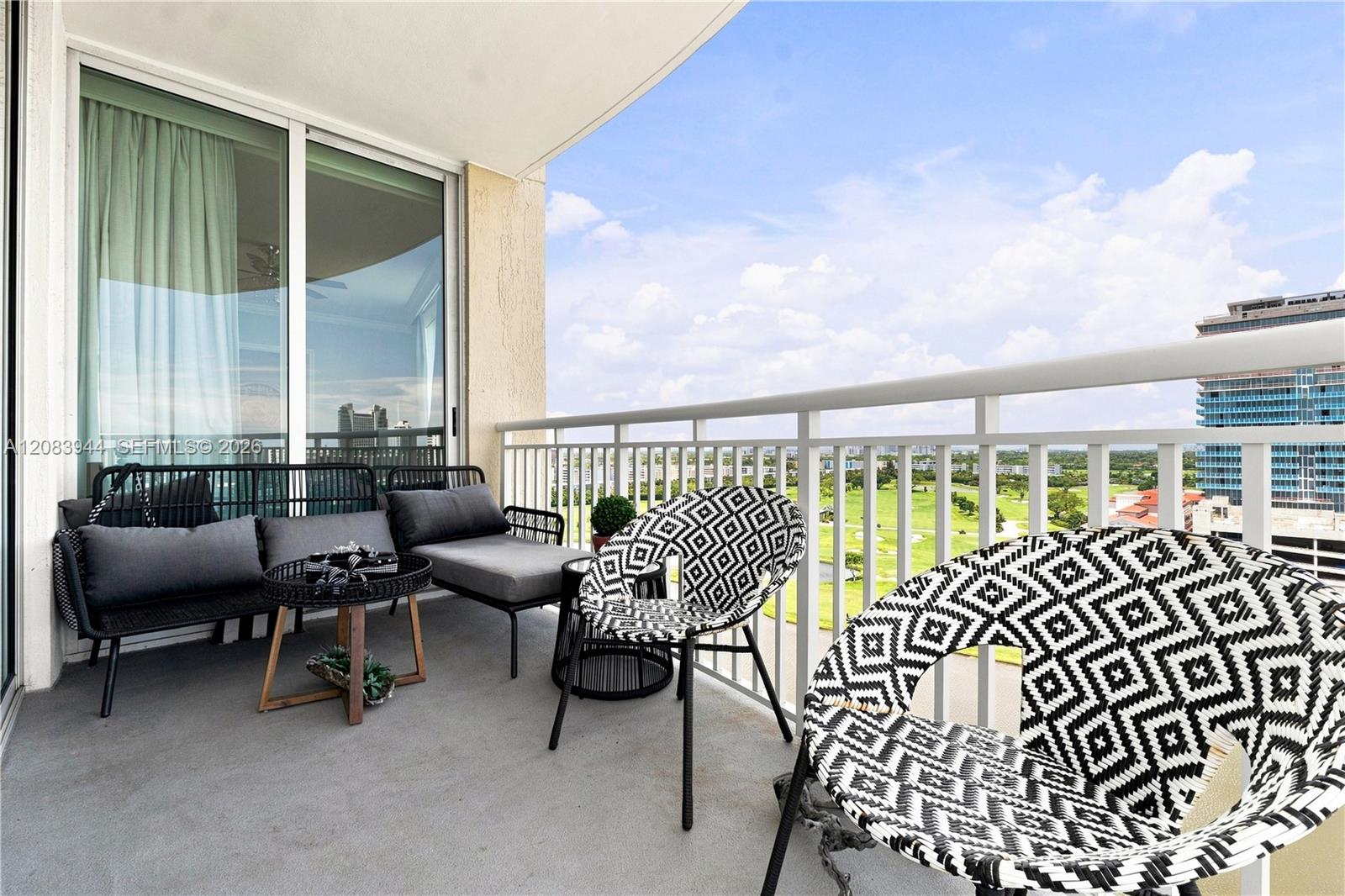 Photo 38 of Hallandale Beach Blvd