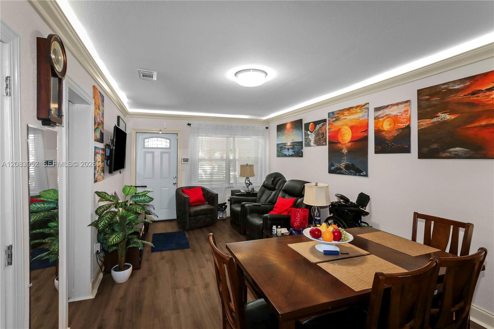 Ver detalles / 1957 sq. ft. $ 2026-09-04 0 foto