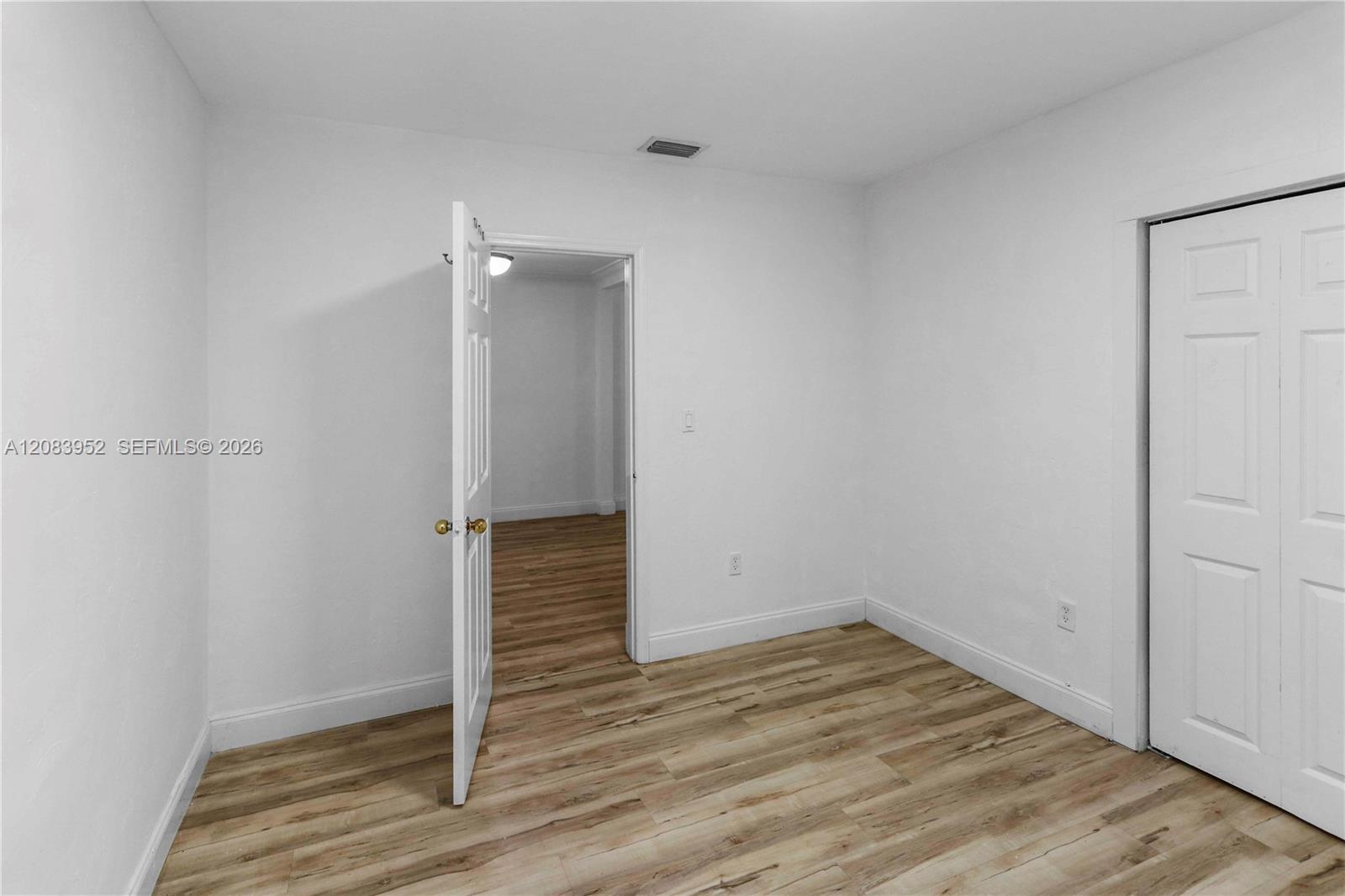 Ver detalles / 1957 sq. ft. $ 2026-09-04 0 foto