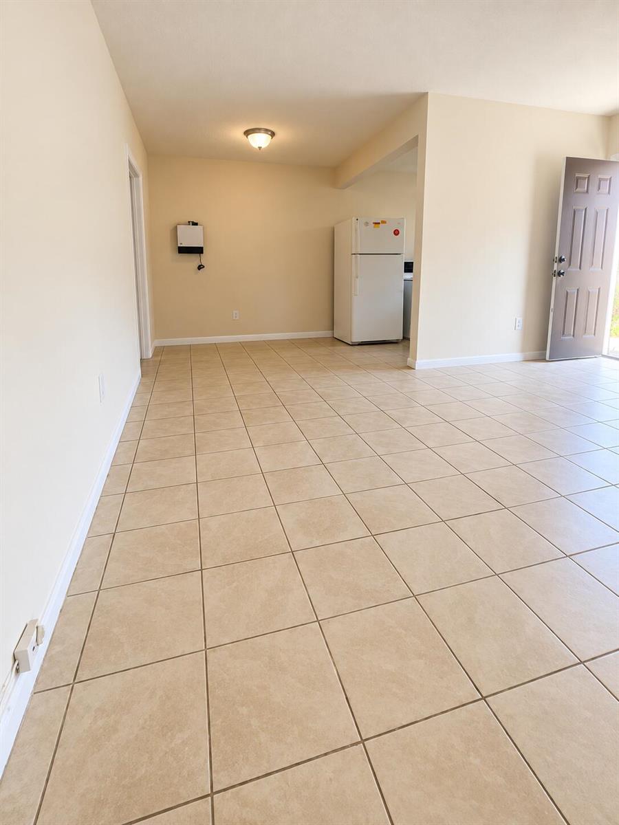 Ver detalles 1-4 / 0 2948 sq. ft. $ 2026-09-06 0 foto