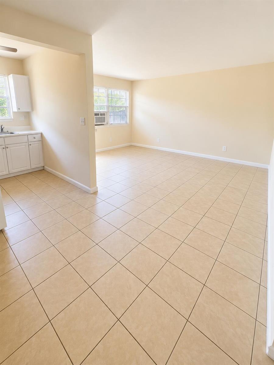 Ver detalles 1-4 / 0 2948 sq. ft. $ 2026-09-06 0 foto