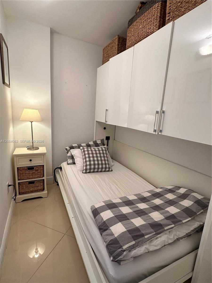 1405 2 / 2 1603 sq. ft. $ 2026-09-04 0 Photo