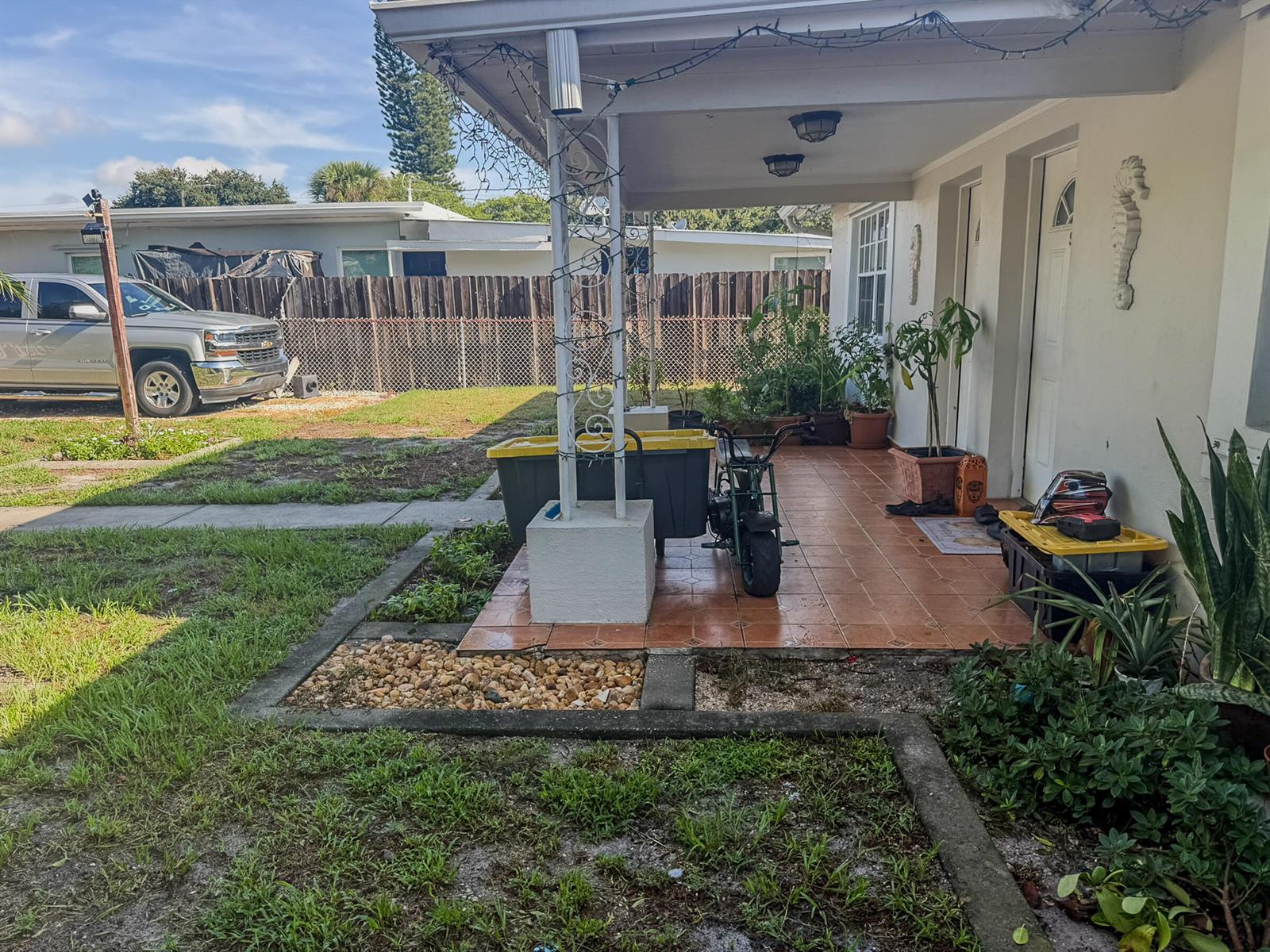   / 0 1240 sq. ft. $ 2026-10-07 0 Photo