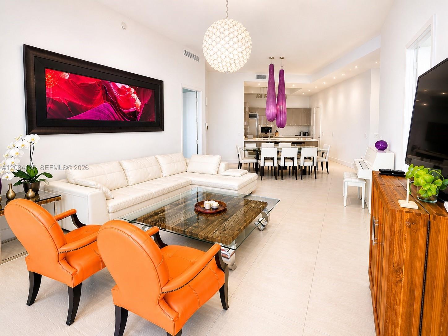 See details 4303 3 / 3 1962 sq. ft. $ 2026-09-05 0 Photo