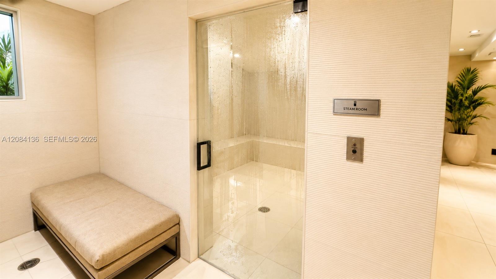 See details 4303 3 / 3 1962 sq. ft. $ 2026-09-05 0 Photo