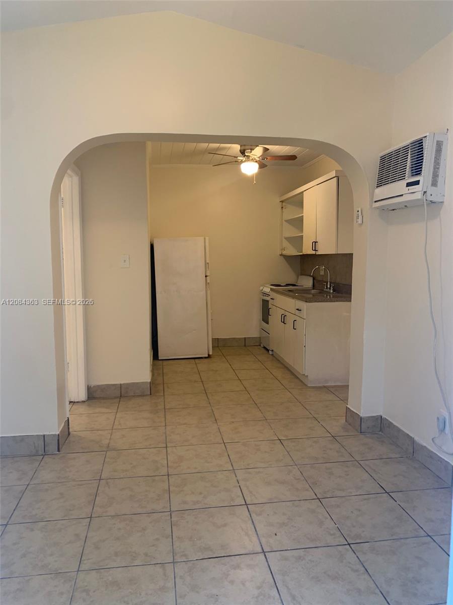 Ver detalles / 814 sq. ft. $ 2026-09-05 0 foto