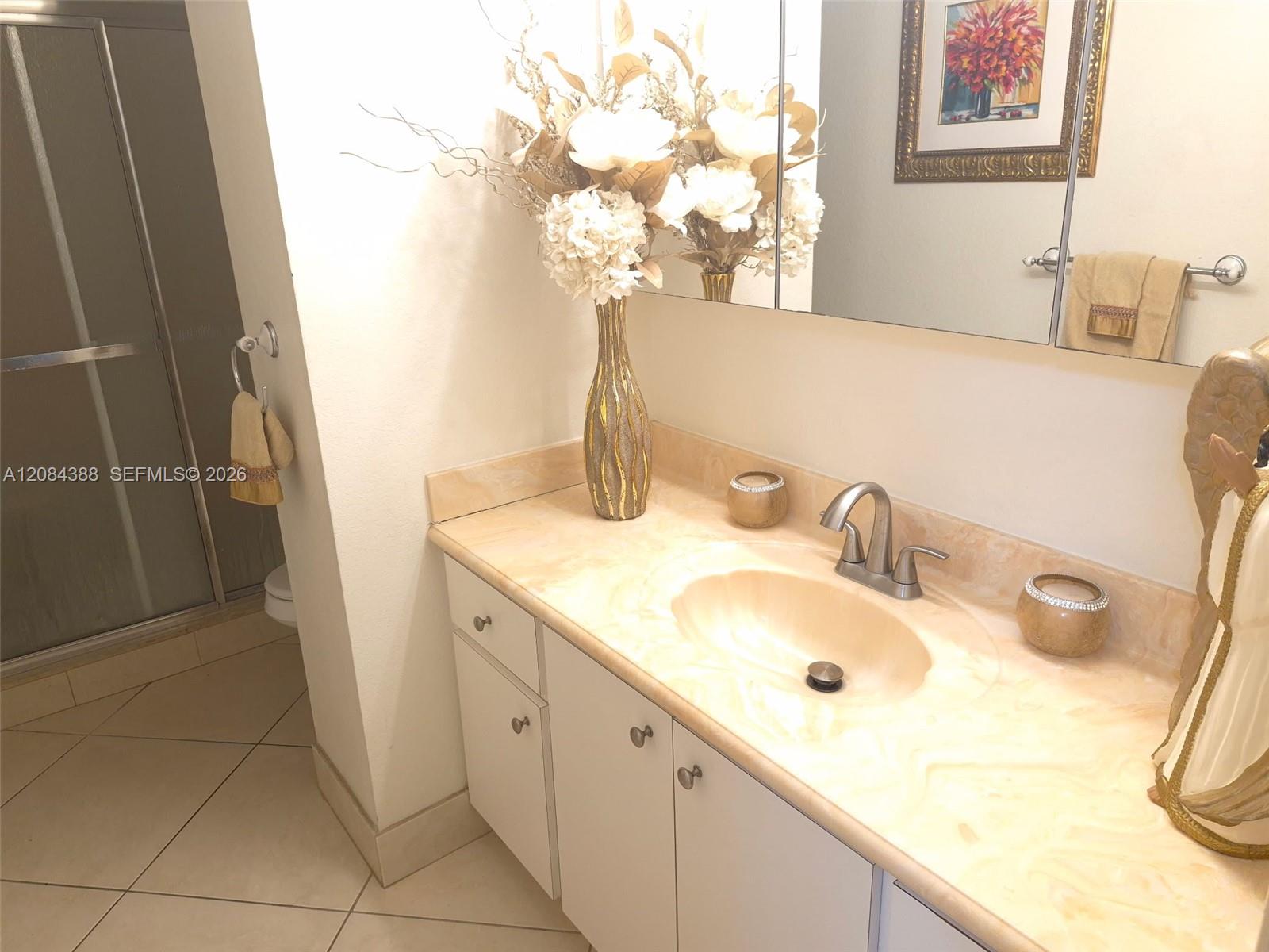 See details 300-B 2 / 2 1132 sq. ft. $ 2026-09-06 0 Photo