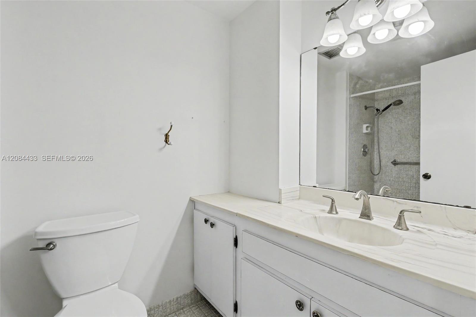 520 2 / 2 1284 sq. ft. $ 2026-09-06 0 Photo