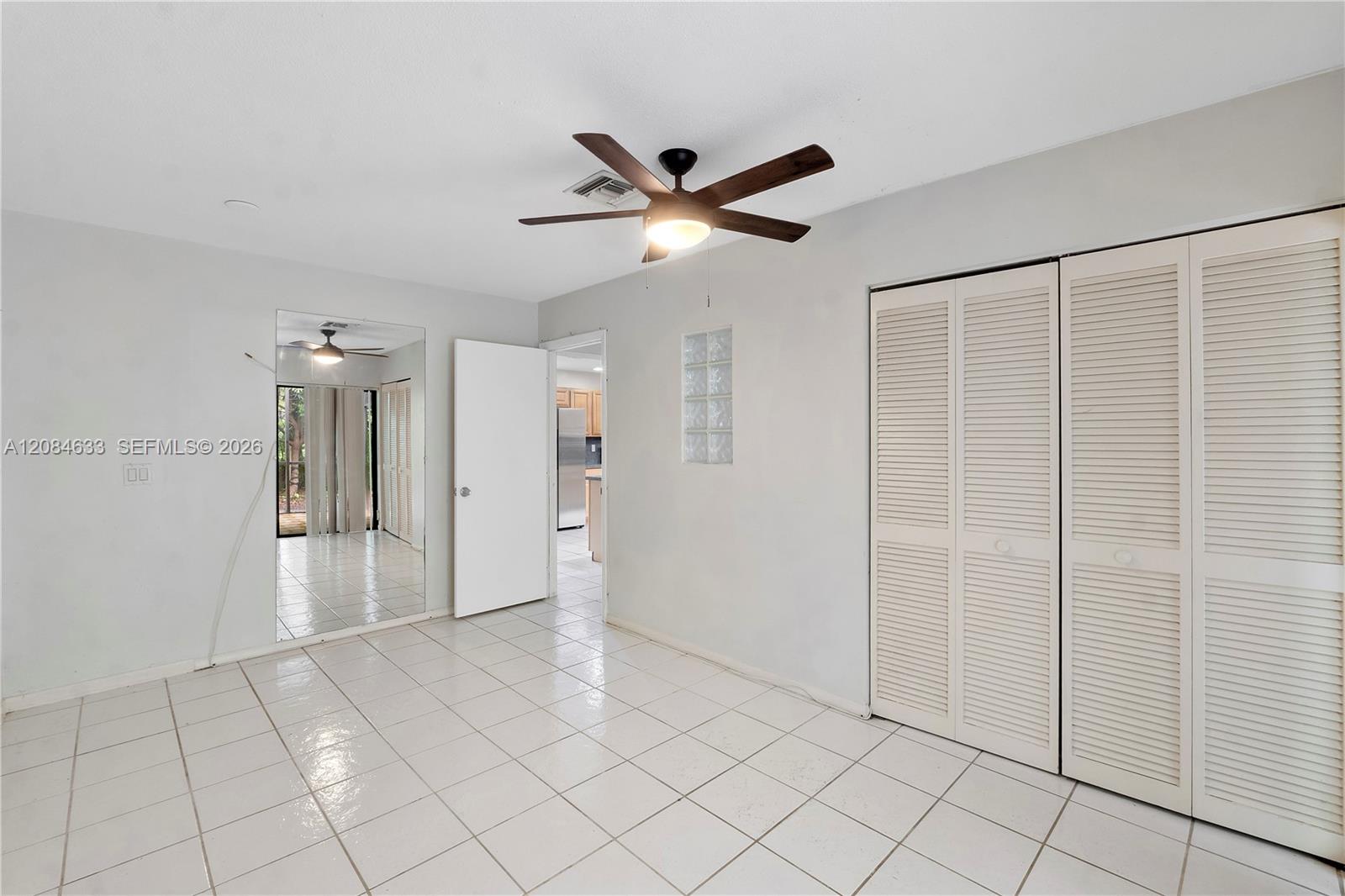 Ver detalles / 3733 sq. ft. $ 2026-09-07 0 foto