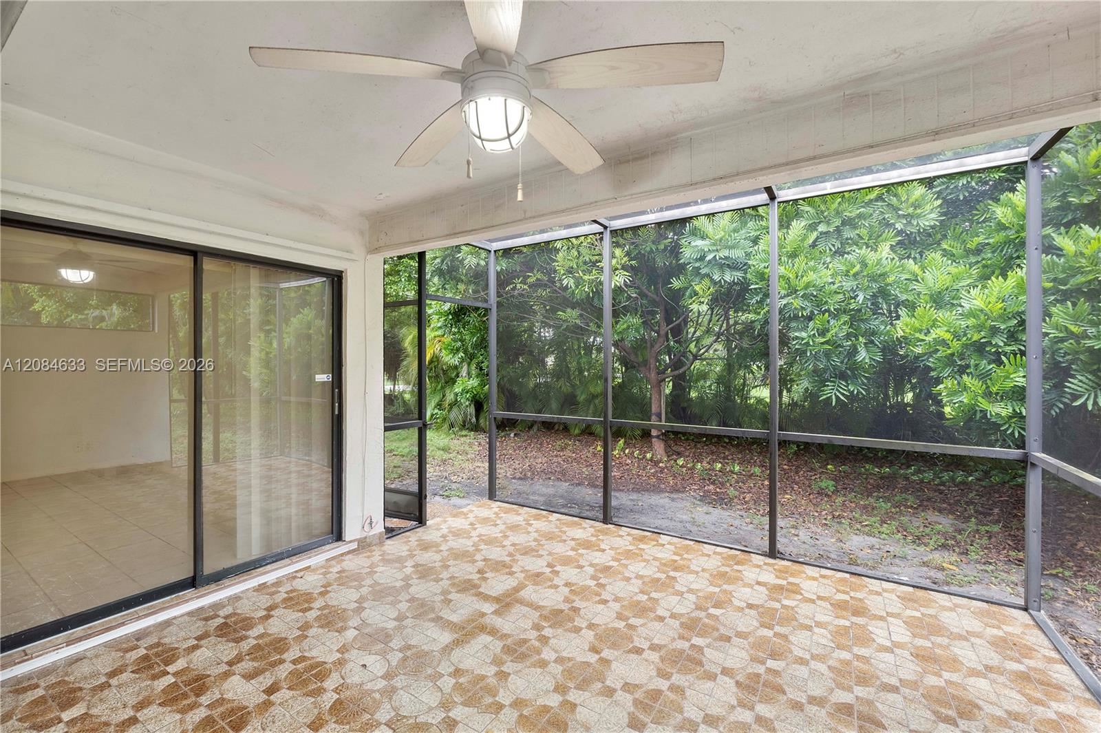 Ver detalles / 3733 sq. ft. $ 2026-09-07 0 foto
