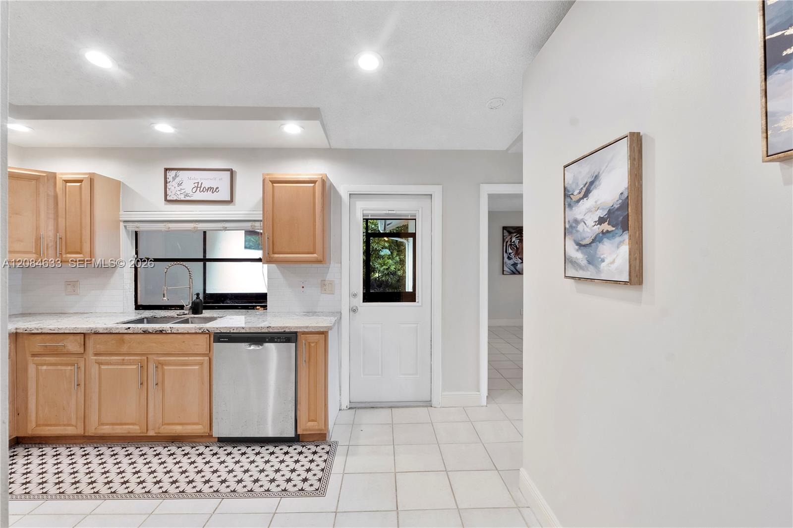 Ver detalles / 3733 sq. ft. $ 2026-09-07 0 foto